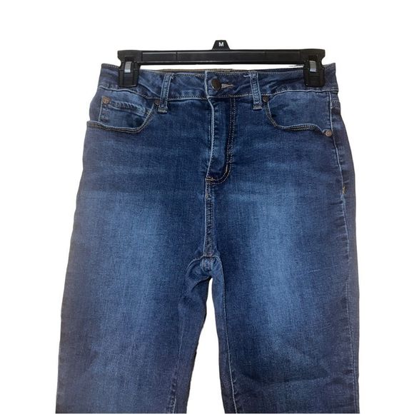 Yahari Skinny Jeans - Picture 4 of 5